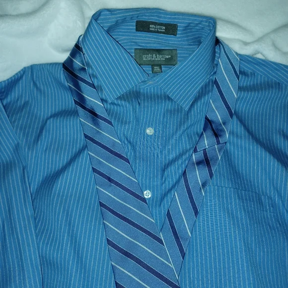 Croft&Barrow Cotton Striped Button-Down Shirt - Picture 3 of 8
